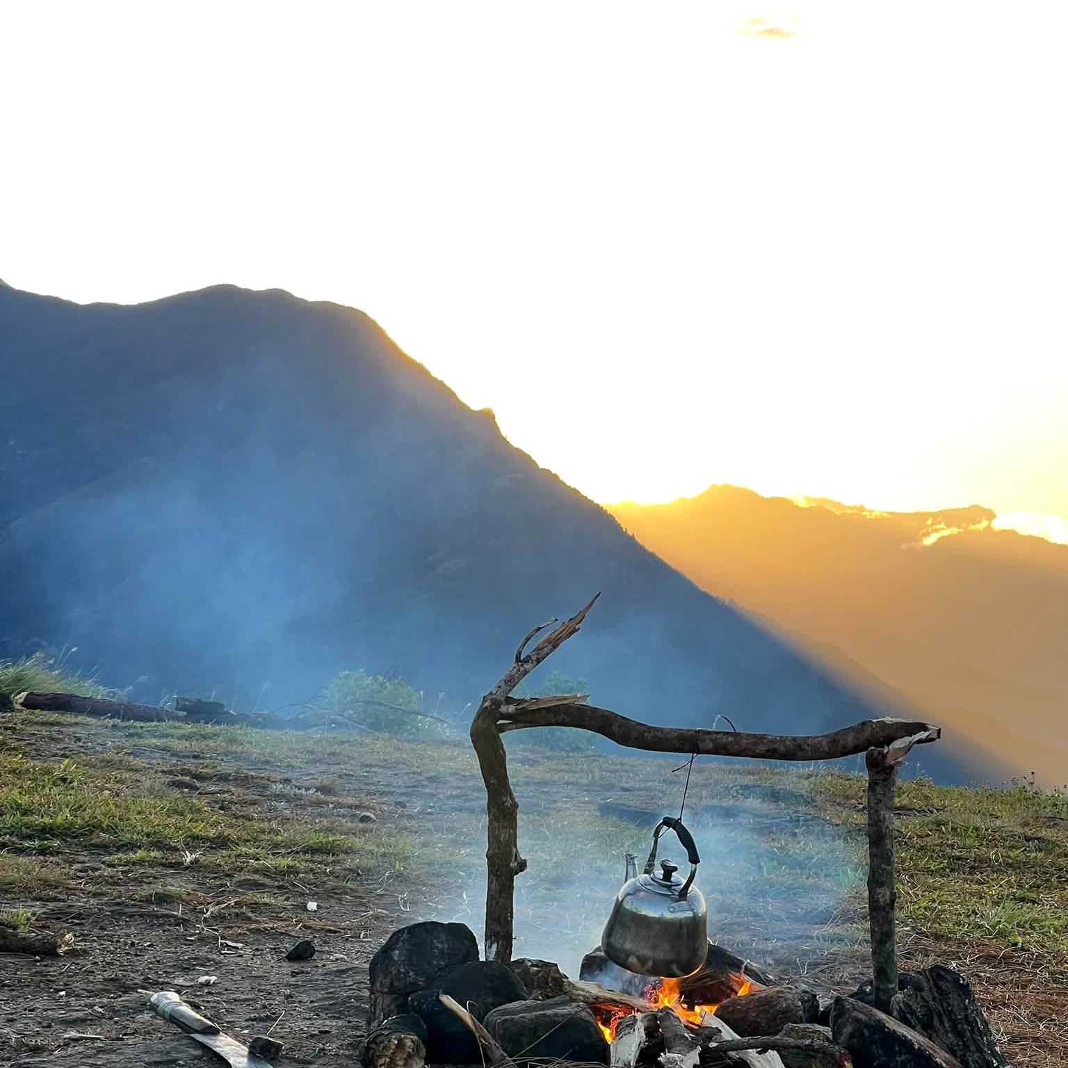 Clay-Pot Curries & Campfire